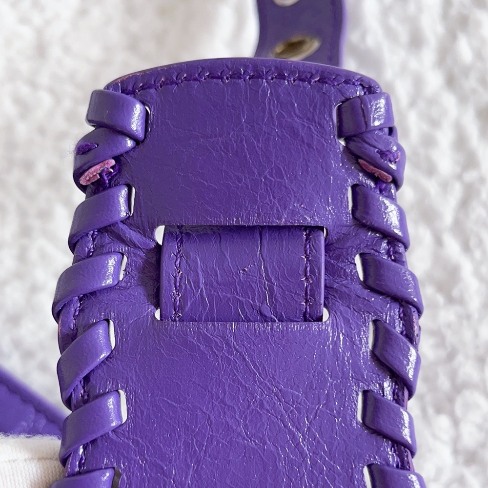 Authentic Balenciaga Women's Le Cagole XS Leather Shoulder Bag in Purple - Picture 5 of 16